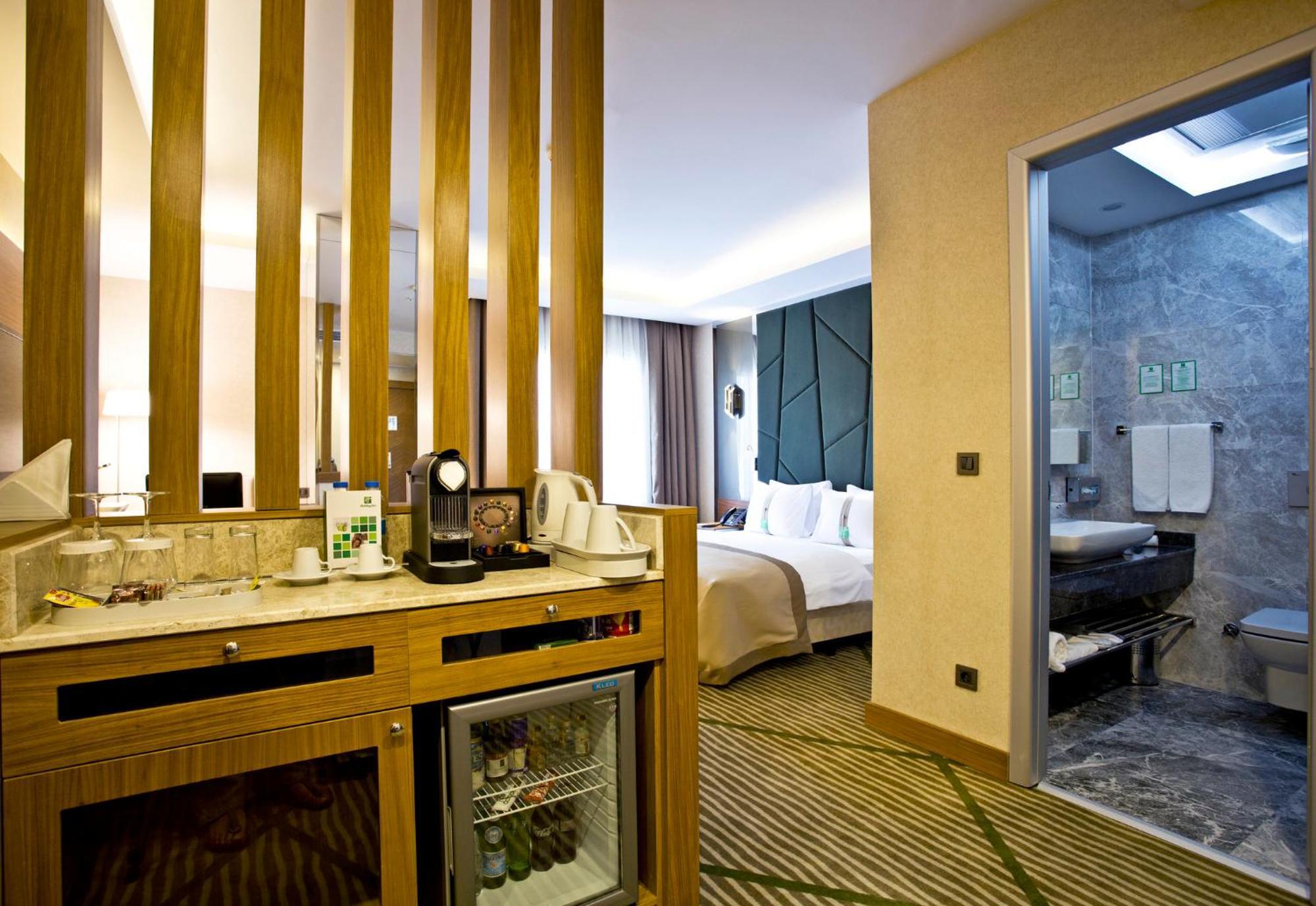 Holiday Inn Gaziantep By Ihg Exterior foto