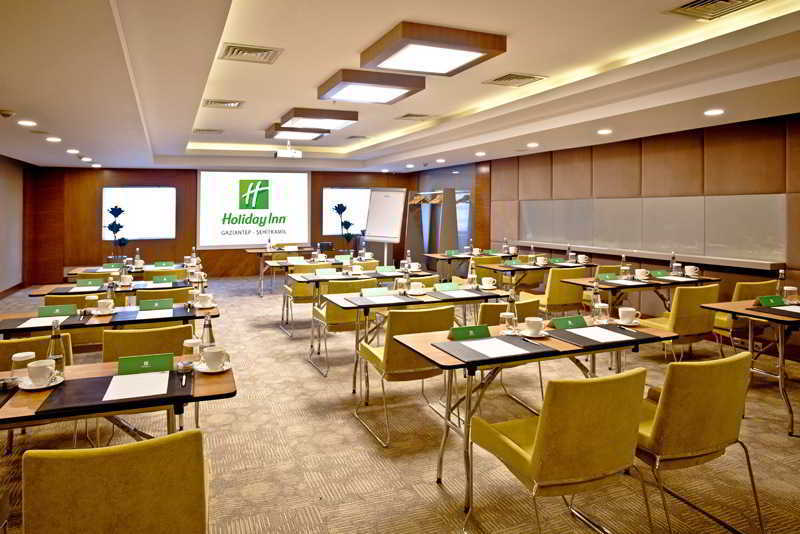 Holiday Inn Gaziantep By Ihg Exterior foto